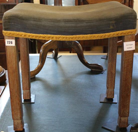 George VI oak coronation stool(-)